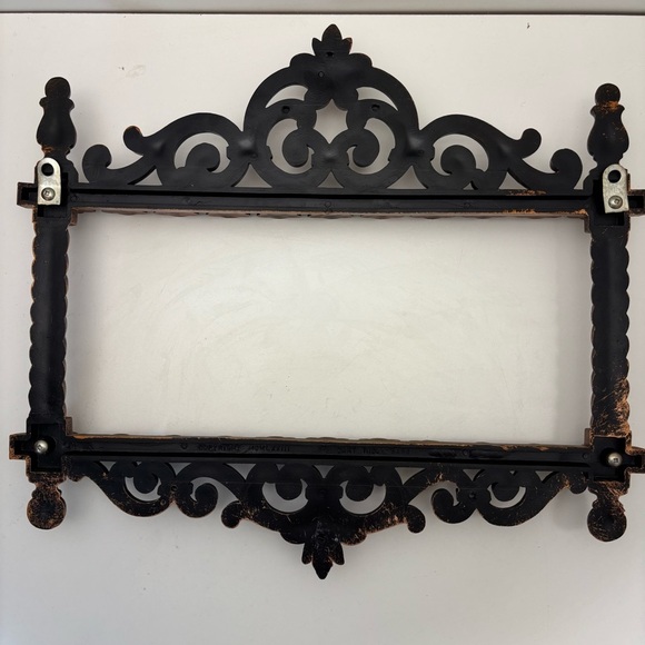 1970s ornate Dart Ind Coppercraft Guild resin spoon holder or jewelry display - Picture 3 of 10